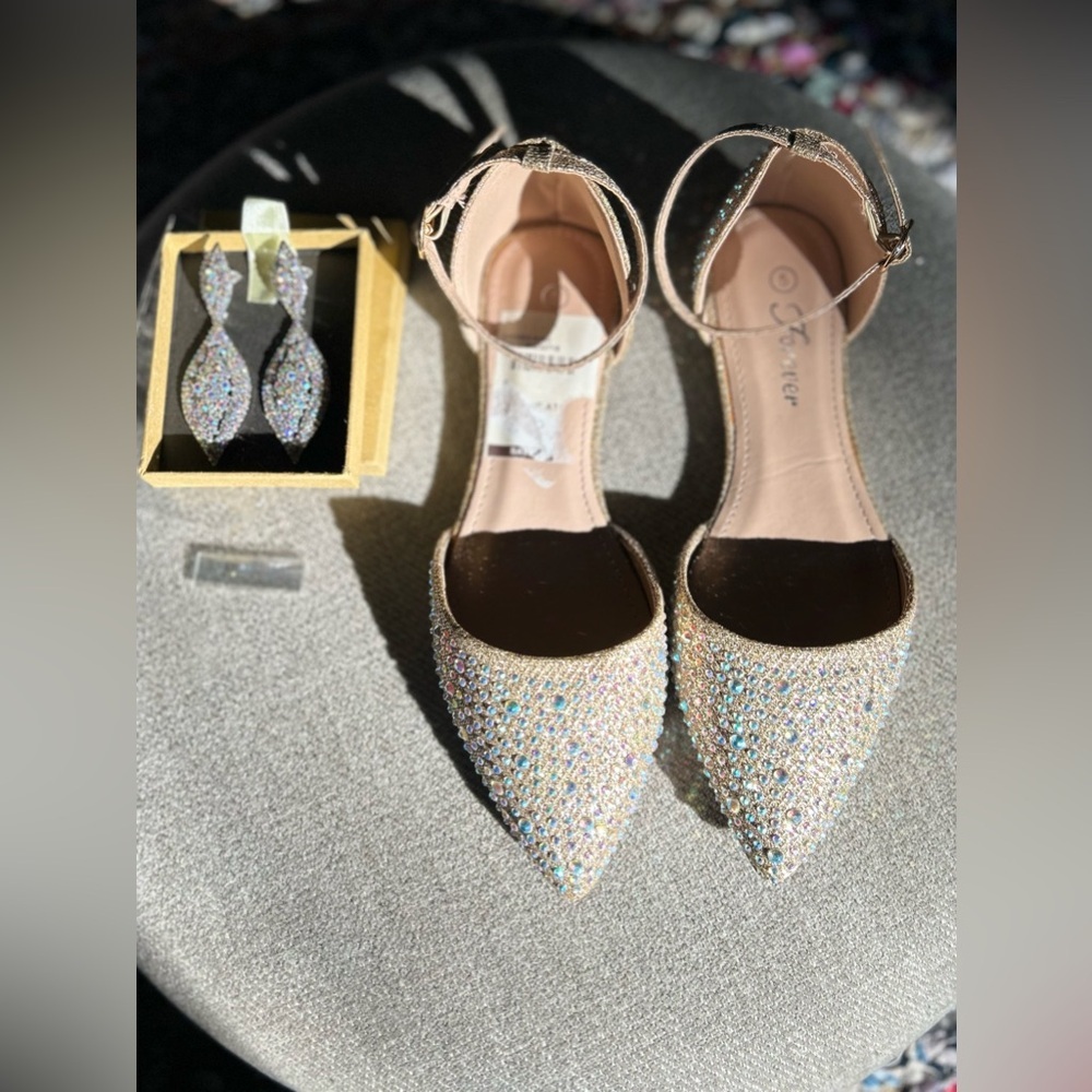 FREE rhinestone earrings with purchase of shoes, sz 5 rhinestone ballet flats - Picture 4 of 8